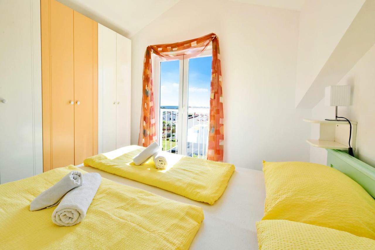 Apartman Del Mar Leilighet Poreč Eksteriør bilde